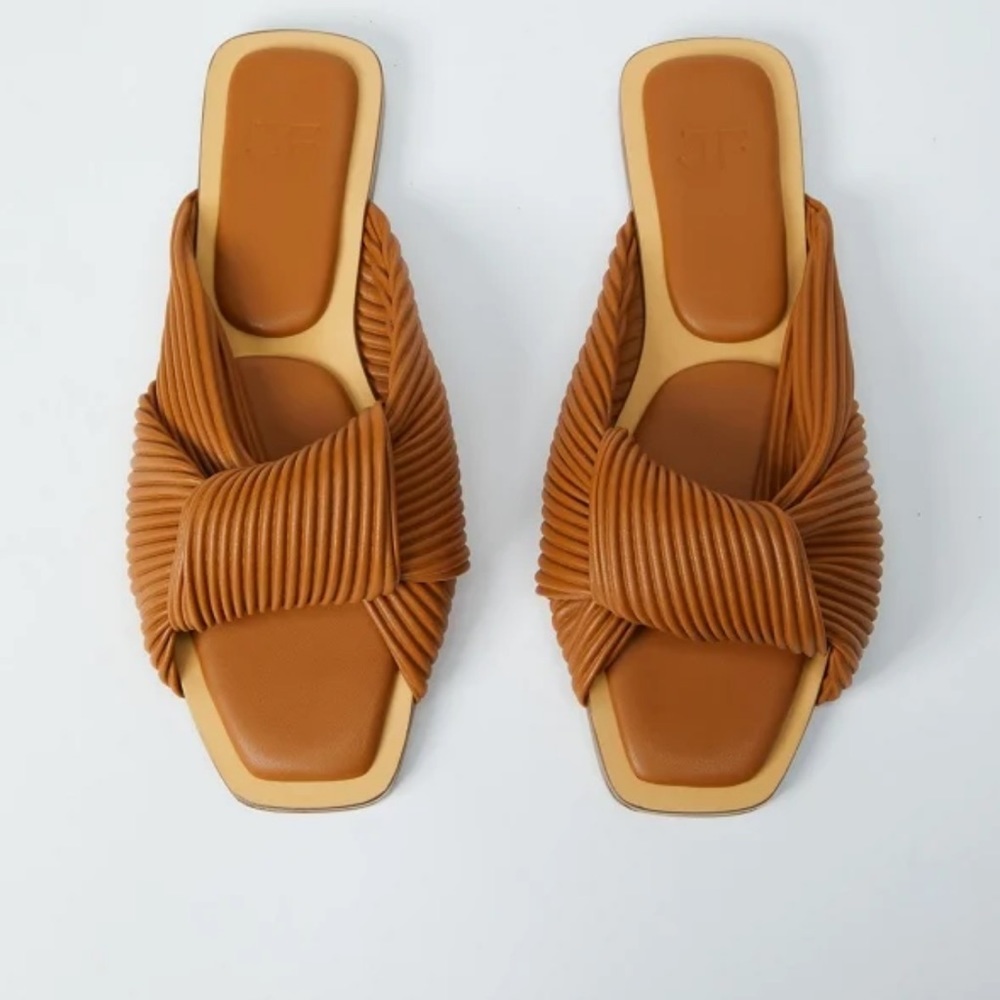 Estelle Flat Slide Sandal
